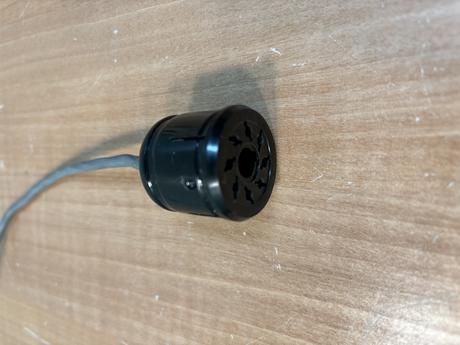 cable 8 pin socket