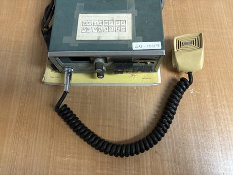 HW-202 with manual and mic